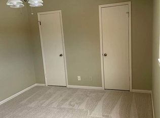 3176 Andes Dr, Port Neches, TX 77651