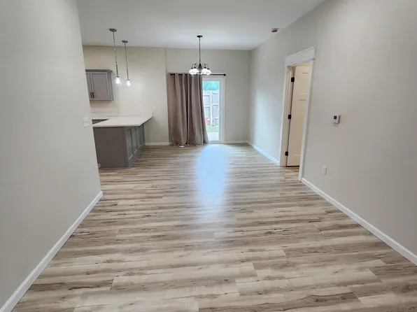 3102 N Mascot Ave, Wichita, KS 67204