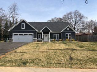 1846 Carleton Dr, Salem, VA 24153