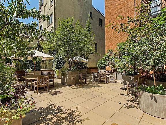 4th image of 350 Bleecker St APT 1C