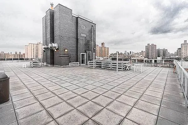 Rented by Metropolitan Property Group | media 43