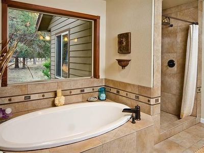 63553 Gold Spur Way, Bend, OR, 97703