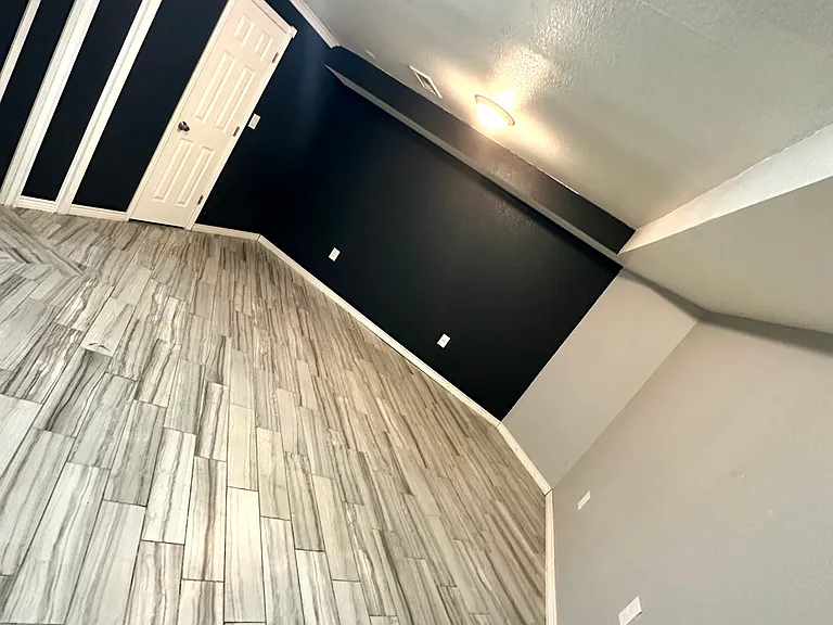 4414 W Alameda Ave — Photo 22