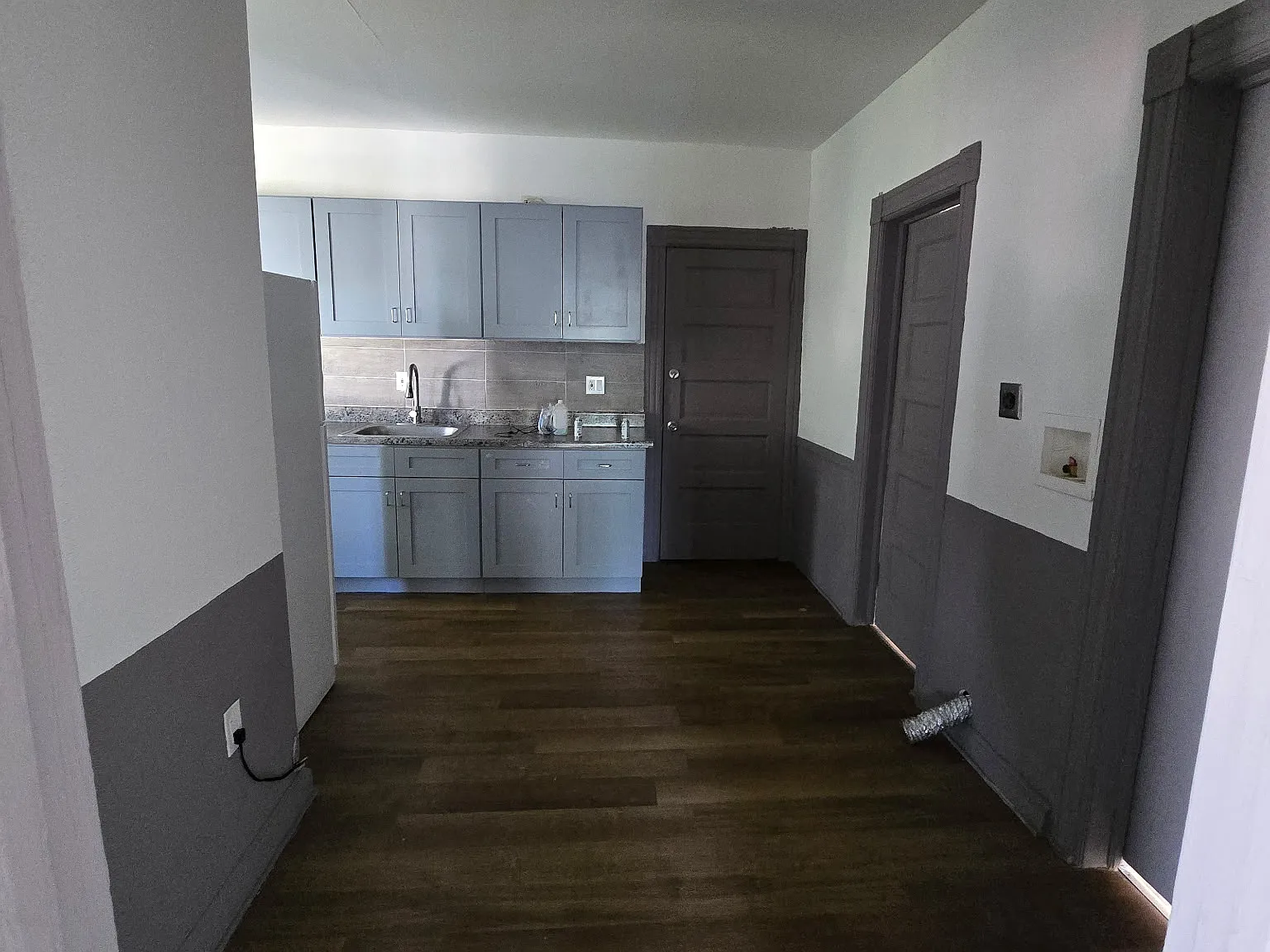 3 bed, $1,400 — Photo 2