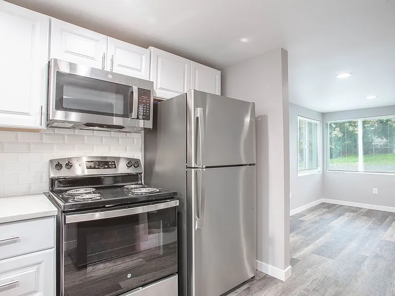 506 Southway Dr — Photo 14