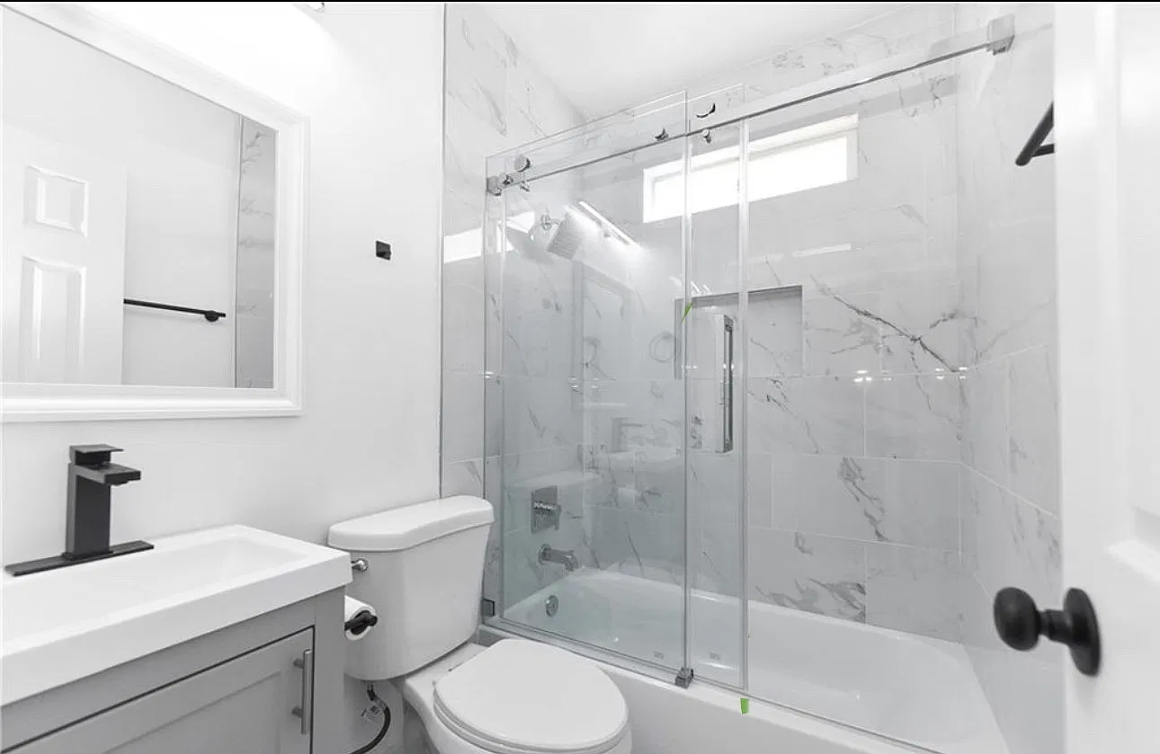 7032 Crebs Ave — Photo 2