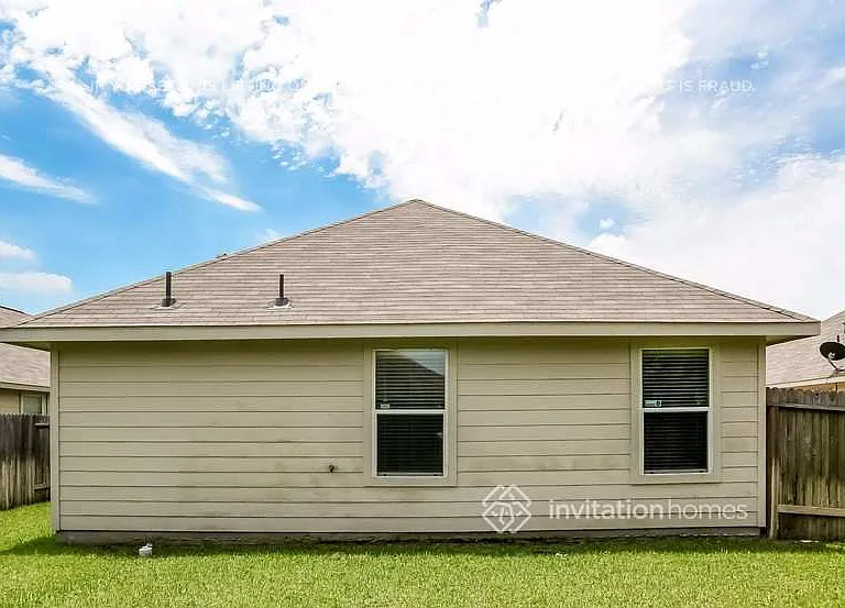 2642 Needles Throw Ln — Photo 12