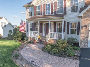 98 Long Bow Rd, Waynesboro, VA 22980