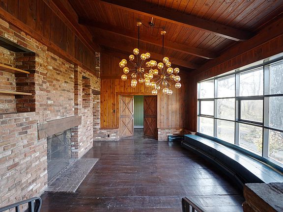 5th image of 53 Iron Bridge Rd