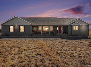 937 Snow Lake Court, Watkins, CO 80137
