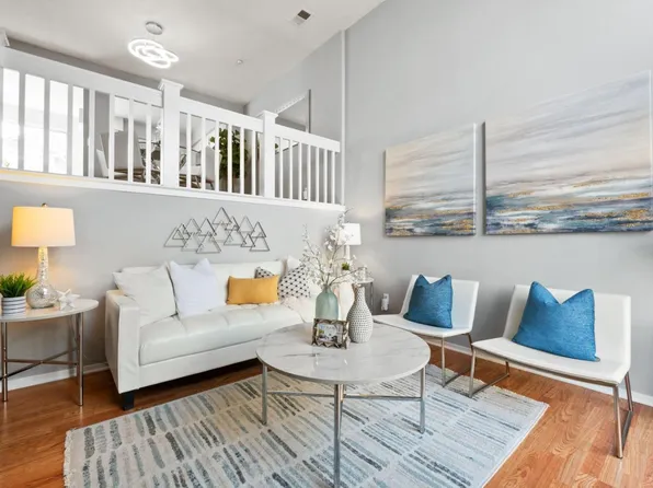 1833 Sterling Lndg, San Jose, CA 95131