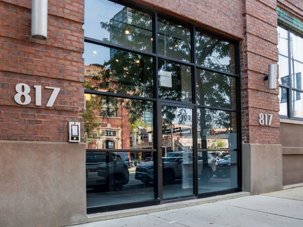 817 W Washington Blvd Unit 106, Chicago, IL 60607