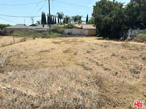 7700 Bangle Rd, Downey, CA 90240