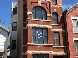 1524 W Augusta Blvd APT 2F, Chicago, IL 60642
