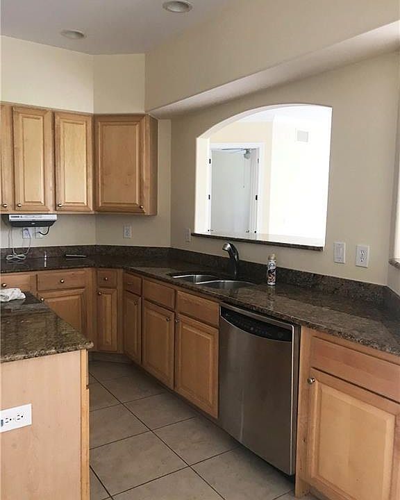 2nd image of 1288 Verde Dr APT 1