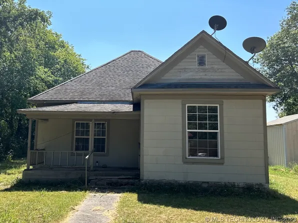 608 E Church St, Wagoner, OK 74467
