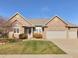 338 NE 28th St, Ankeny, IA 50021