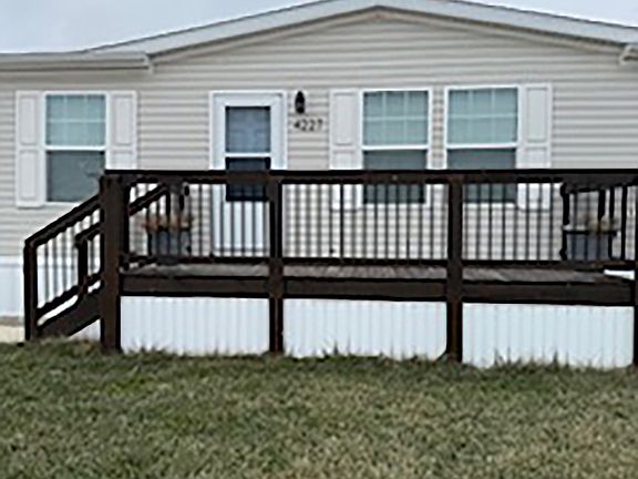 Exterior Image-1-Clayton C199 Camelot Village