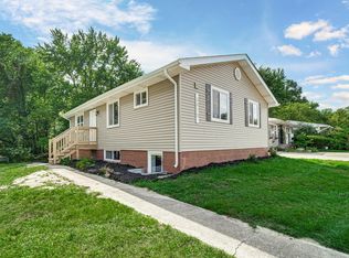 3015 W Ridge Rd, Hobart, IN 46342