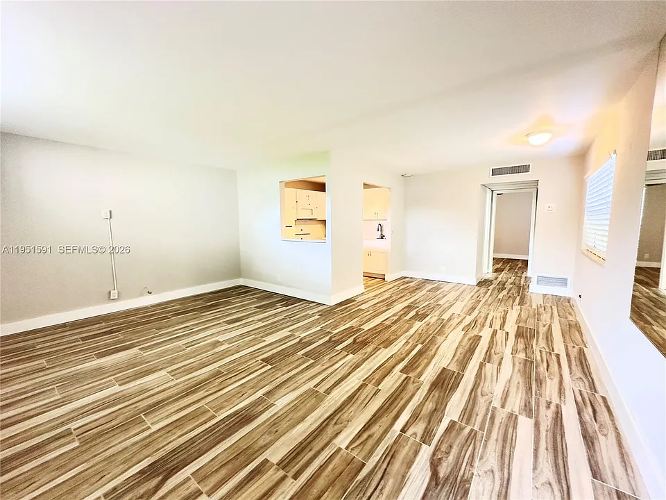 58 Monaco Ct #58-B