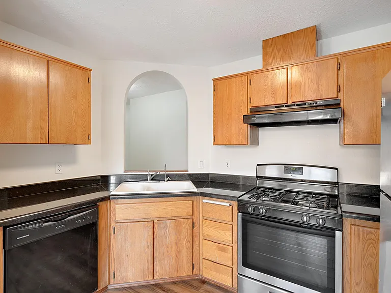 3417 NE 149th Ave — Photo 5