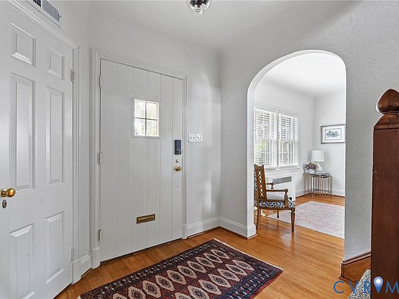 3rd image of 3903 Wythe Ave