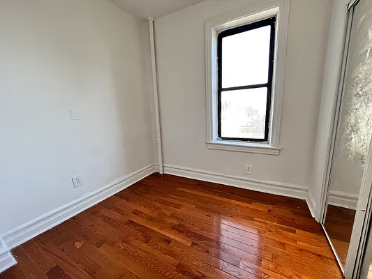 Rented by Compass | media 2