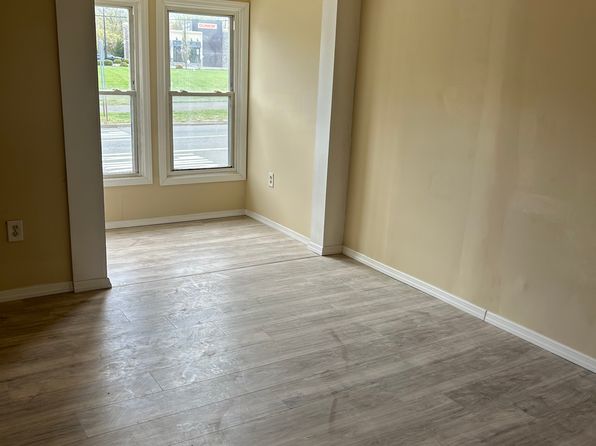 100 Richwood Rd #100, Mullica Hill, NJ 08062
