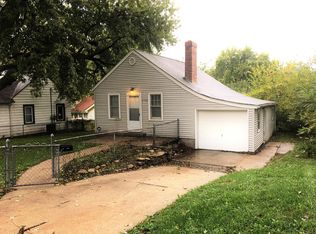 3708 N 61st St, Omaha, NE 68104