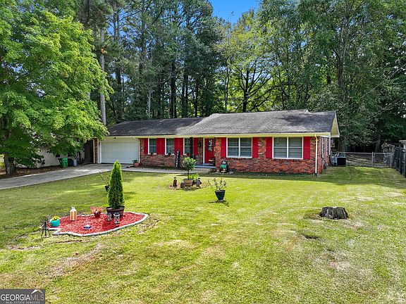 2nd image of 1792 Frazier Rd