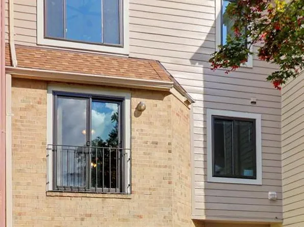 10719 Mist Haven Ter, Rockville, MD 20852