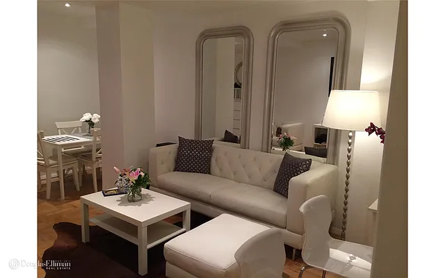 Rented by Douglas Elliman | media 14