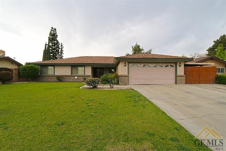 2nd image of 5618 Halifax St