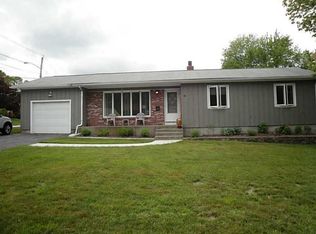 45 Diamond Hill Rd, Warwick, RI 02886