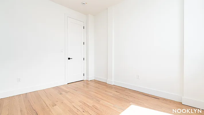 Rented by Nooklyn NYC LLC | media 9