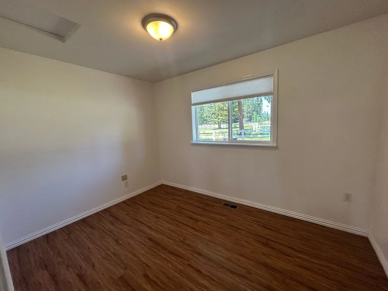 791 Springwood Ln — Photo 10