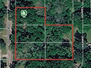 Pecan Tree Ln, Montgomery, TX 77316