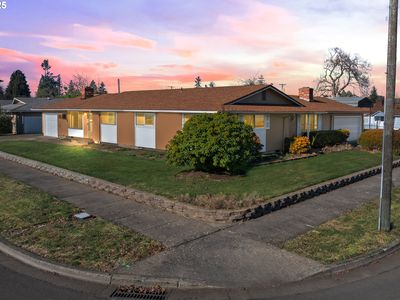 782 V St, Springfield, OR, 97477