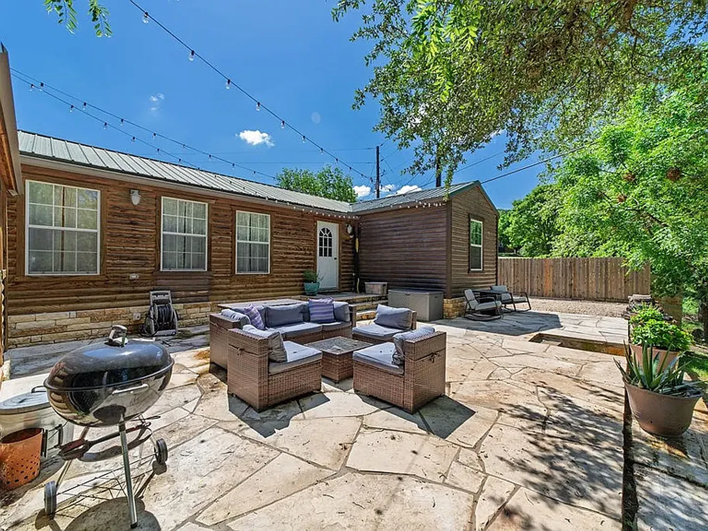 Waterfront Cabin on Turtle Creek — Photo 4