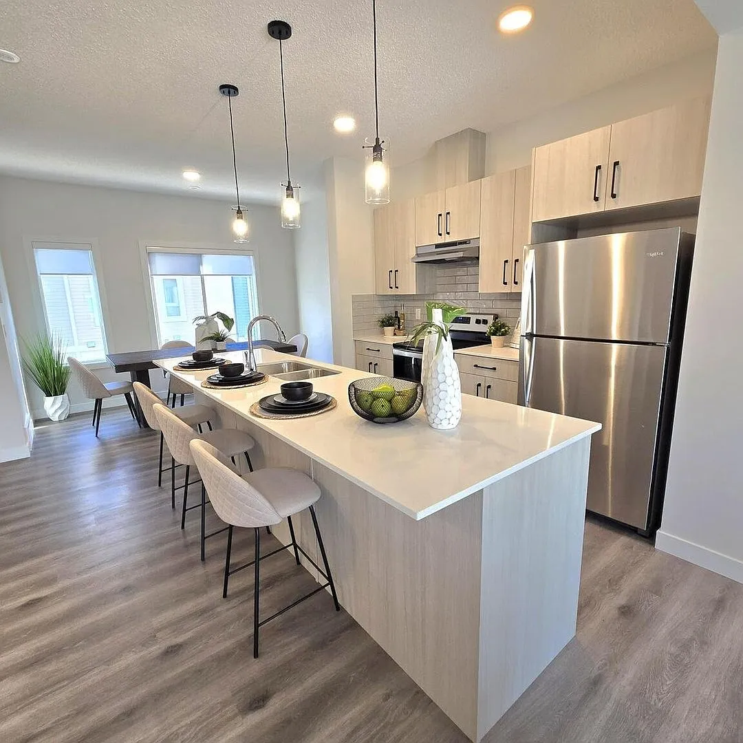 Clareview — Photo 1