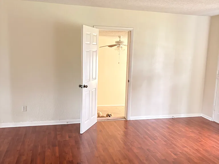 12125 N Edison Ave — Photo 21
