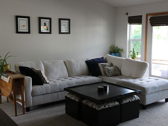 Vaulted great room