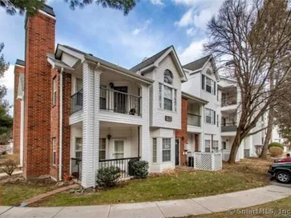 31 High Street APT 2106, East Hartford, CT 06118