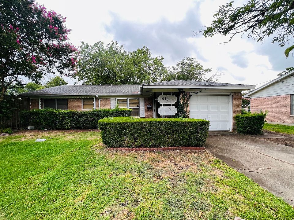 1st image of 616 Fairview Dr