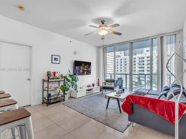 1111 SW 1st Ave APT 1217, Miami, FL 33130
