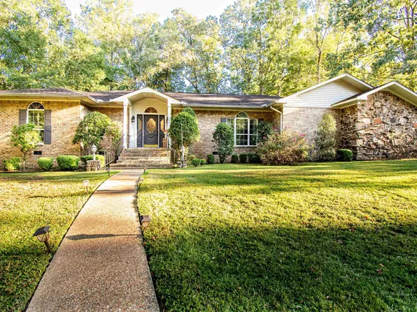 200 Millcreek Dr, El Dorado, AR 71730