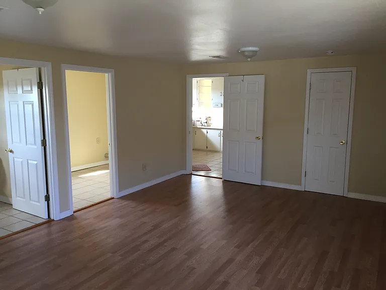 1876 Pleasant Grove Loop — Photo 2