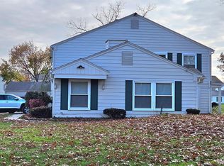 3150 Beechtree Ct, Lake Orion, MI 48360