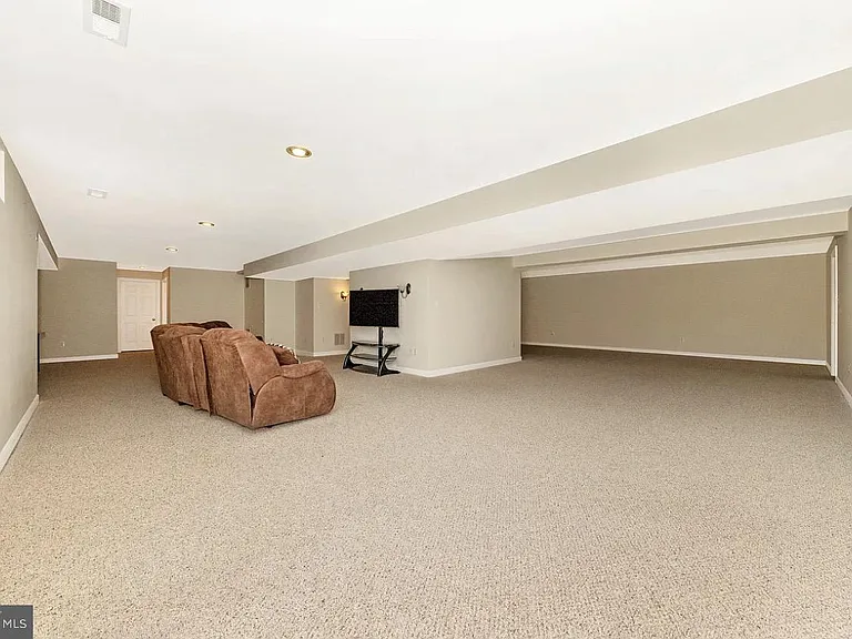 17010 Bivens Ln — Photo 21