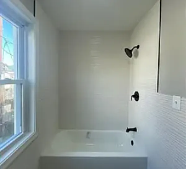 1606 E Biddle St — Photo 11